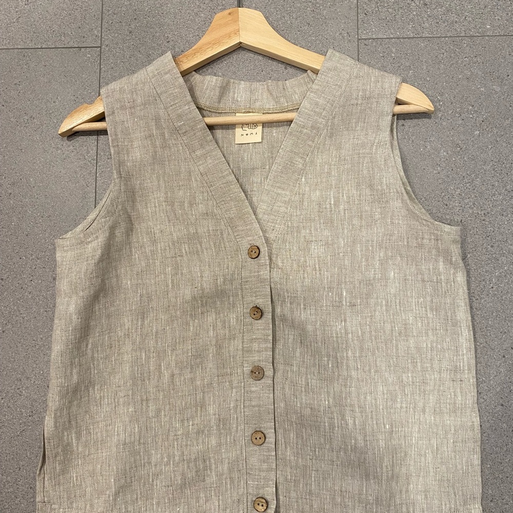 Nomi Linen Vest